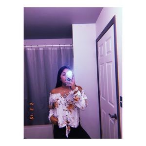 Meet your Posher, Evie